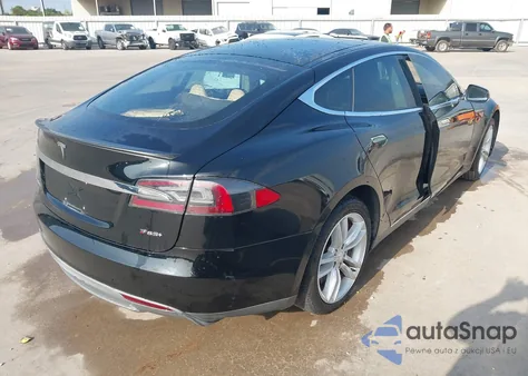 2013 Tesla Model S Performance из США, поврежденный, VIN 5YJSA1DP1DFP14021